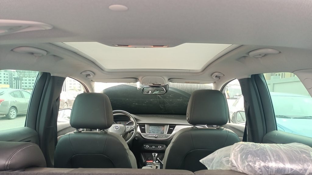 CAR ROOF MAT