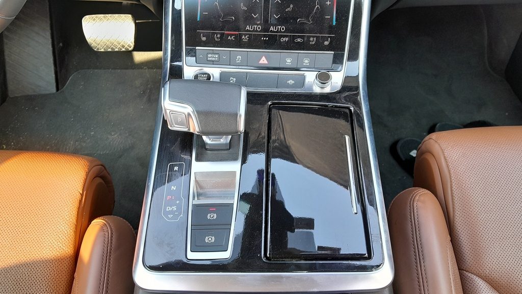 CONSOLE