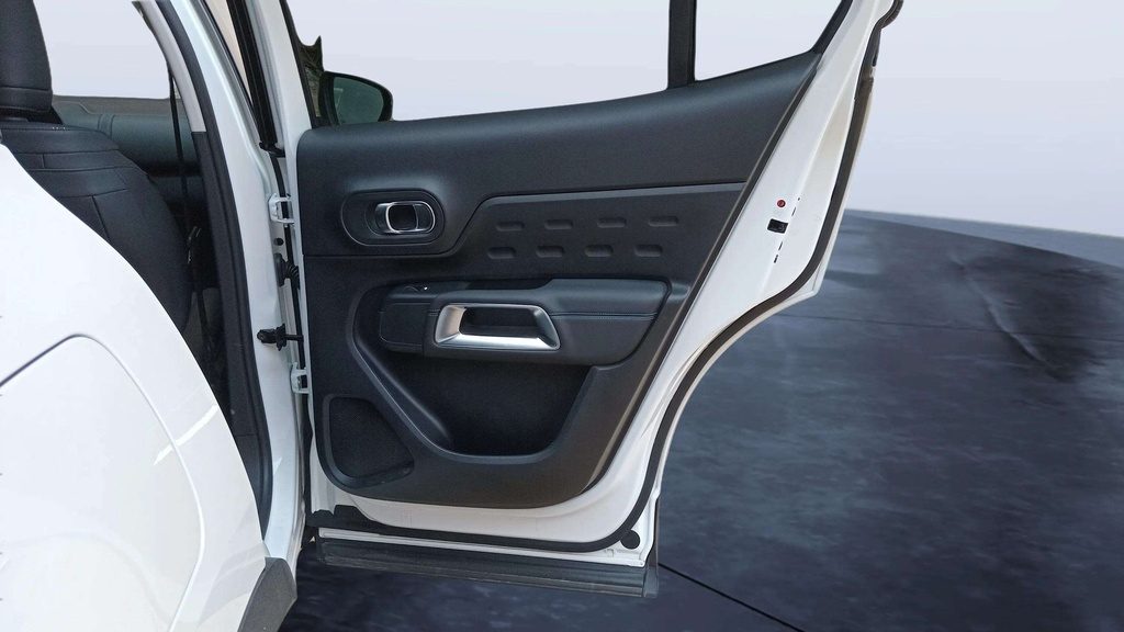 RR R DOOR