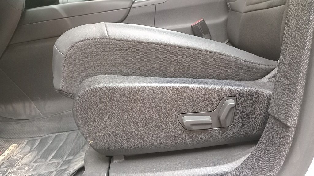DRIVER SEAT SWITCHES