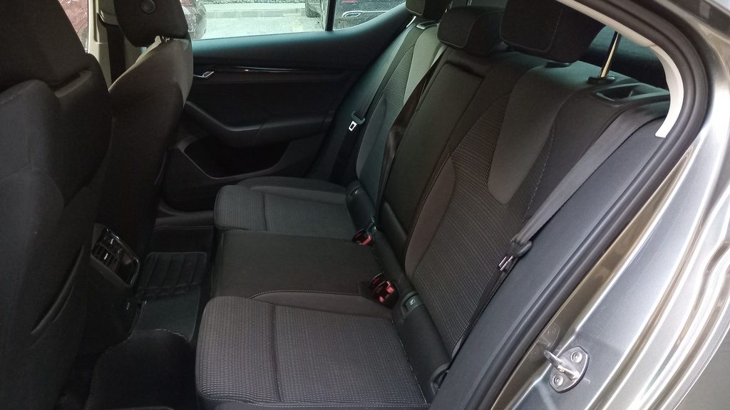 RR SEATS