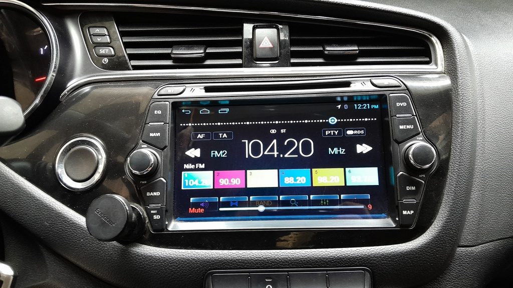 MULTIMEDIA SCREEN