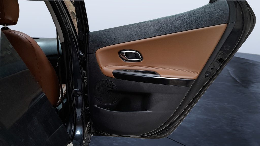 RR R DOOR