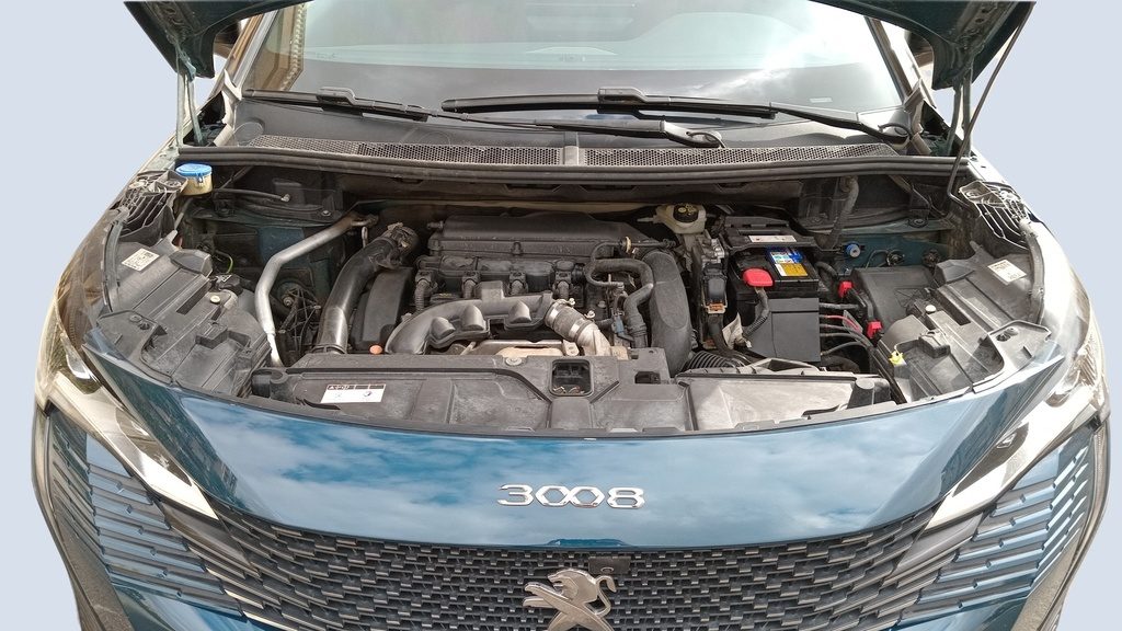 ENGINE COMPARTMENT