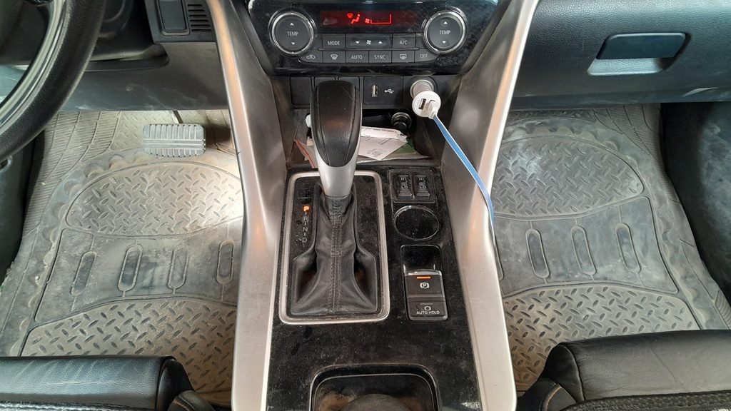 CONSOLE