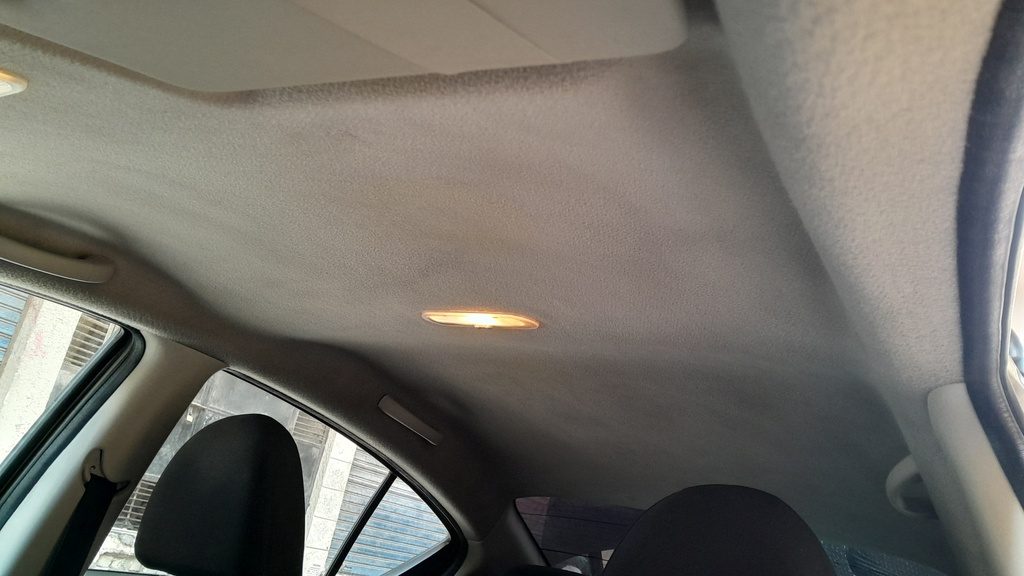 CAR ROOF MAT