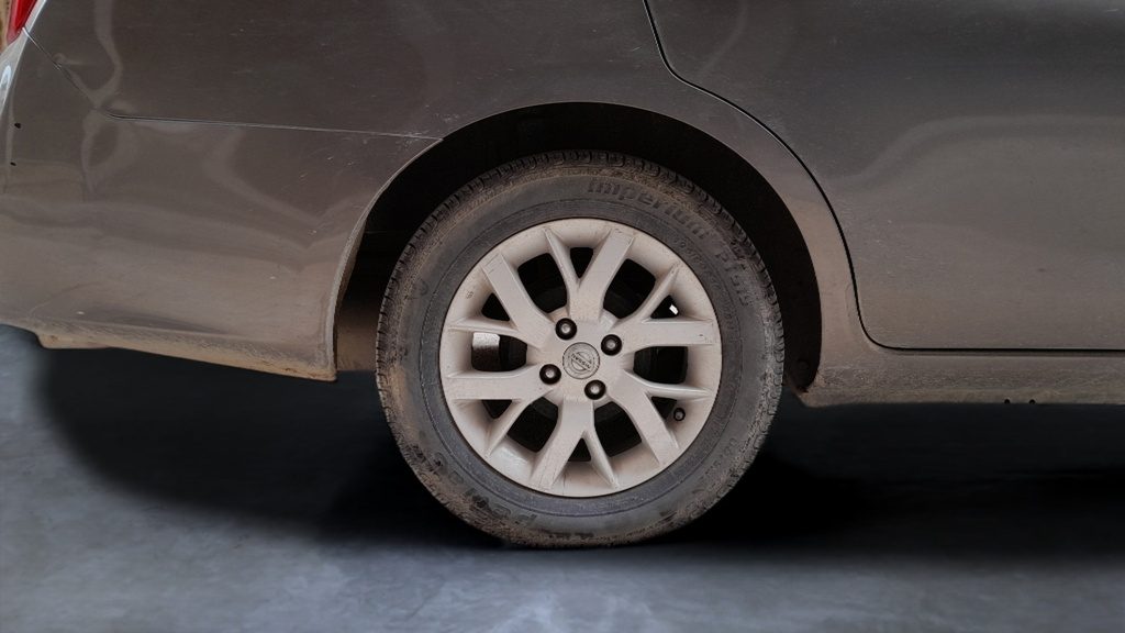RR R TIRE