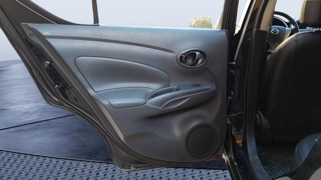 RR L DOOR