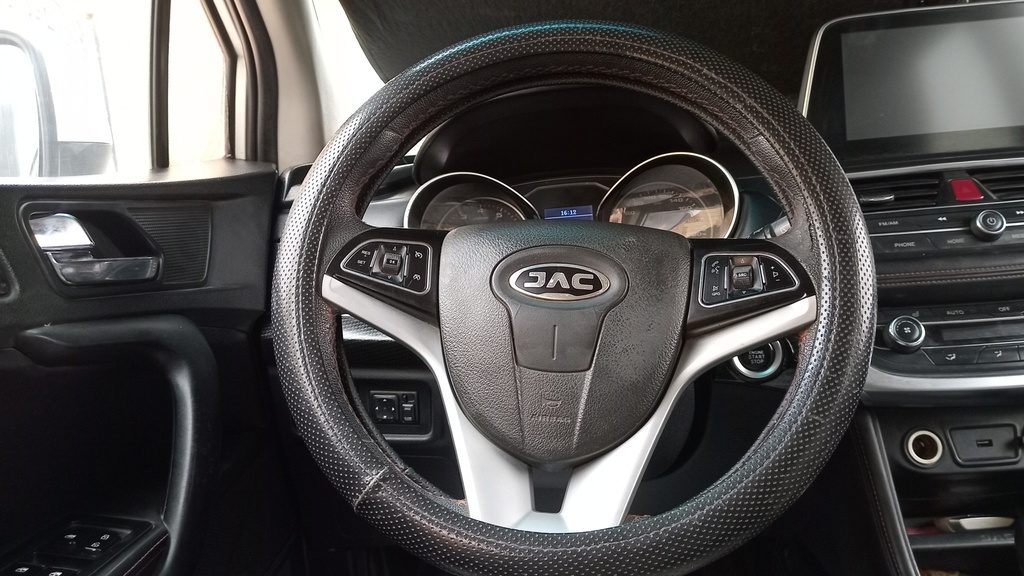STEERING WHEEL