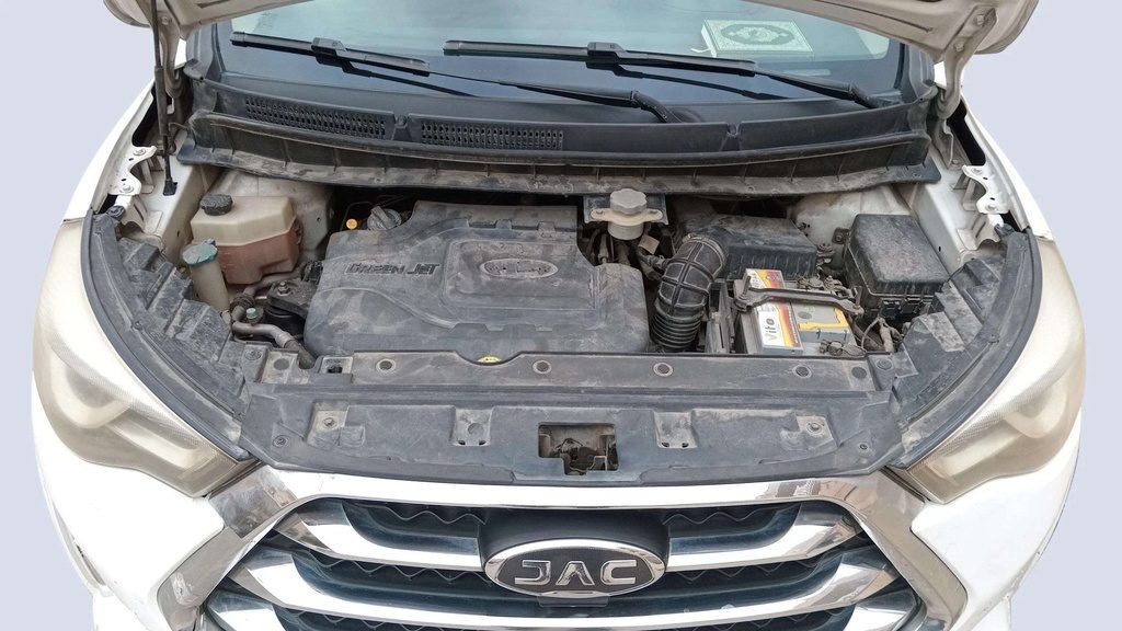 ENGINE COMPARTMENT