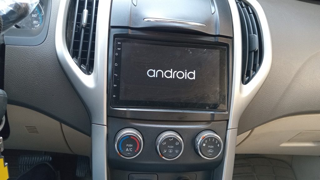 MULTIMEDIA SCREEN