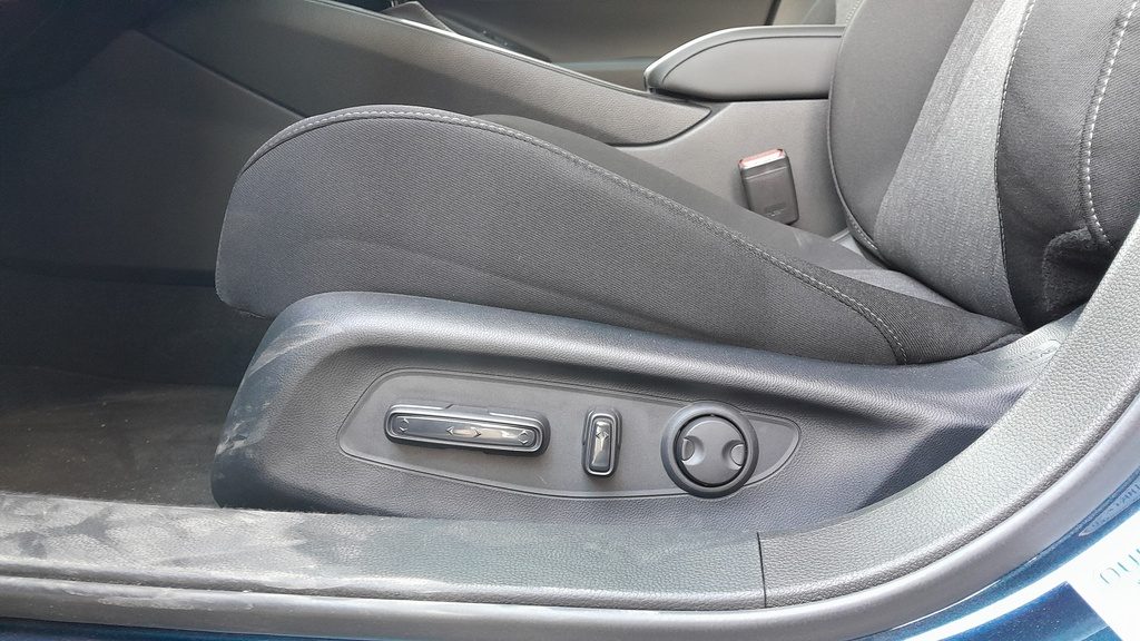 DRIVER SEAT SWITCHES