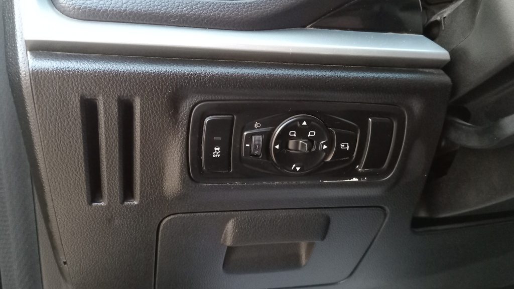 LIGHT SWITCHES