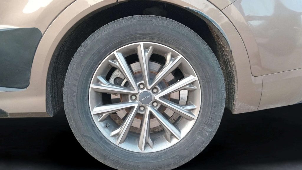 RR L TIRE