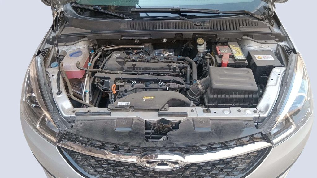ENGINE COMPARTMENT