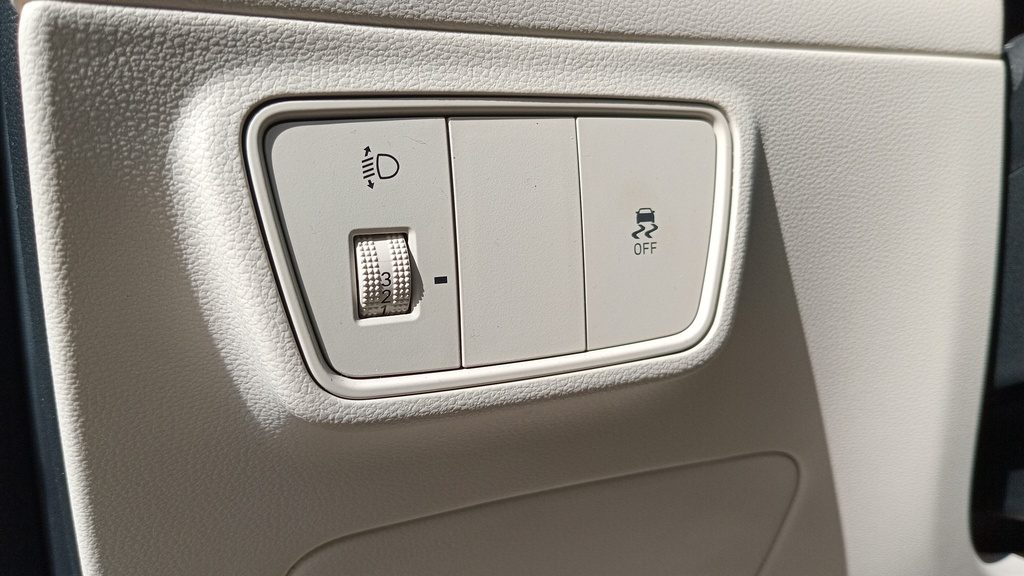 LIGHT SWITCHES