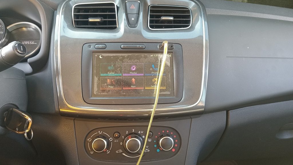 MULTIMEDIA SCREEN