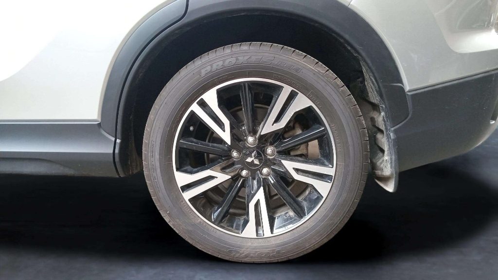 RR L TIRE
