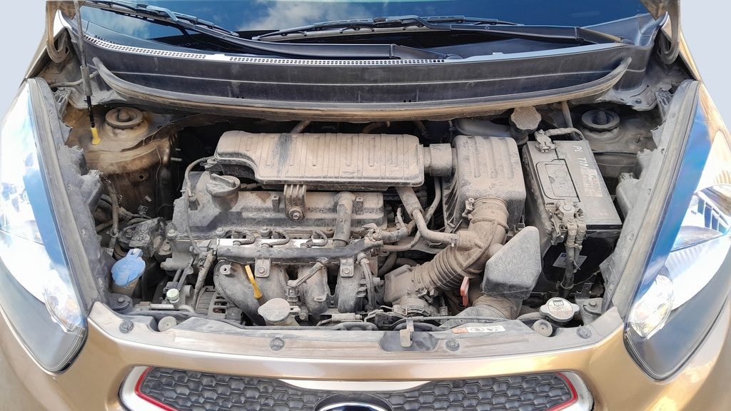 ENGINE COMPARTMENT