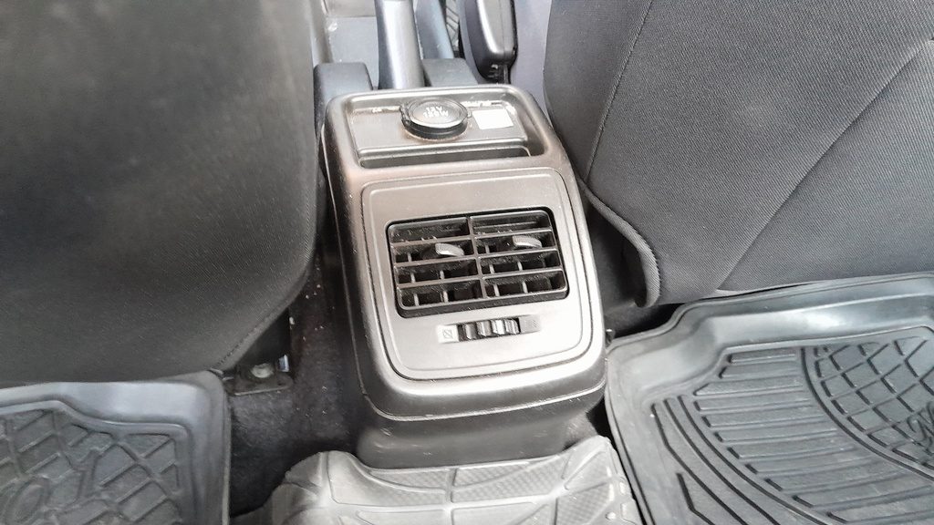 RR AC GRILL