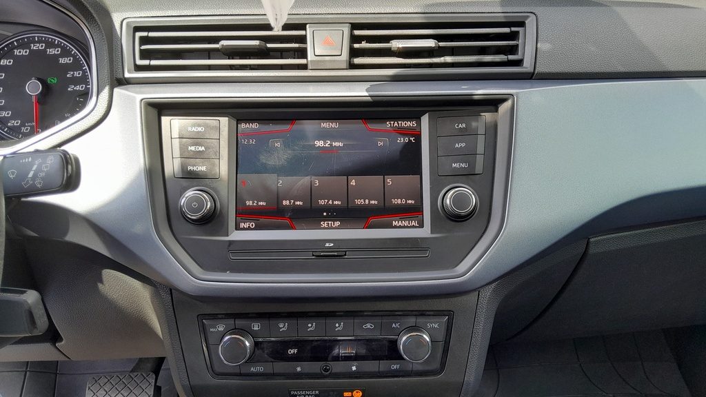 MULTIMEDIA SCREEN