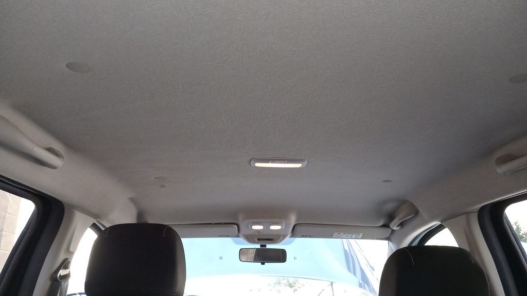 CAR ROOF MAT
