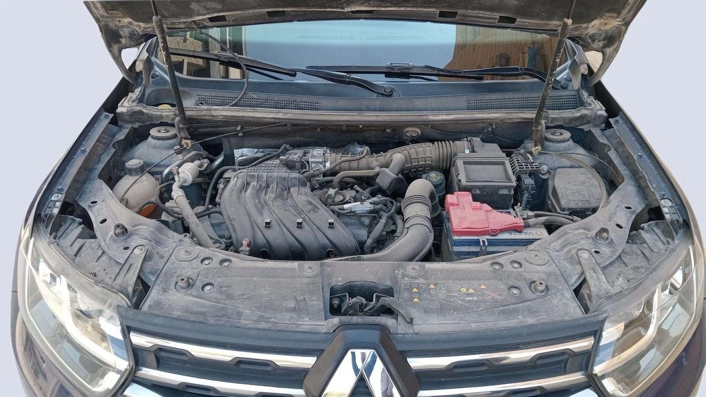 ENGINE COMPARTMENT
