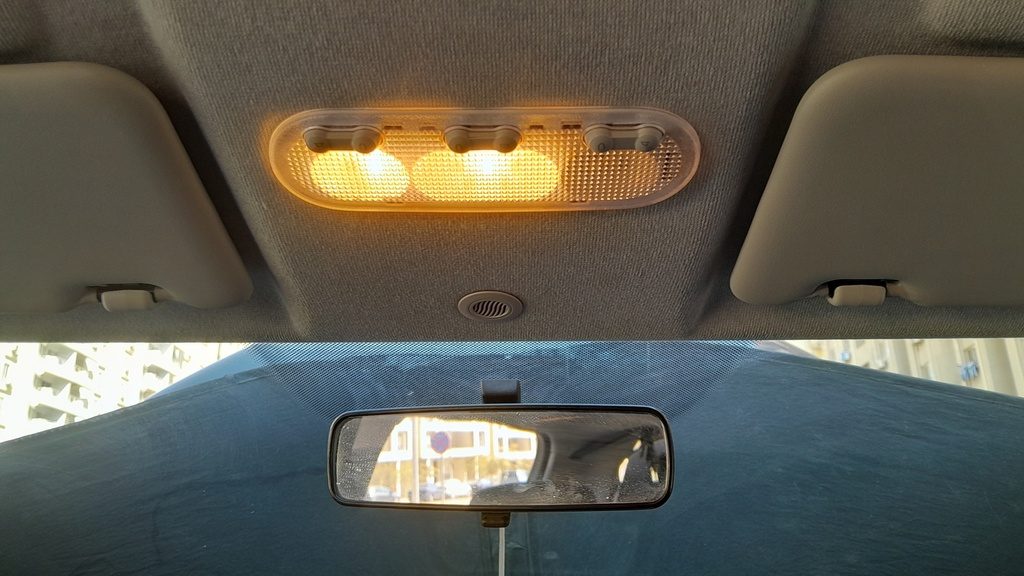 REARVIEW MIRROR