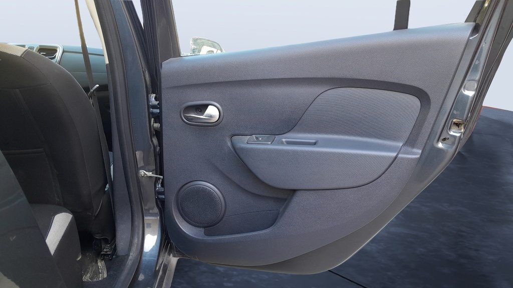 RR R DOOR