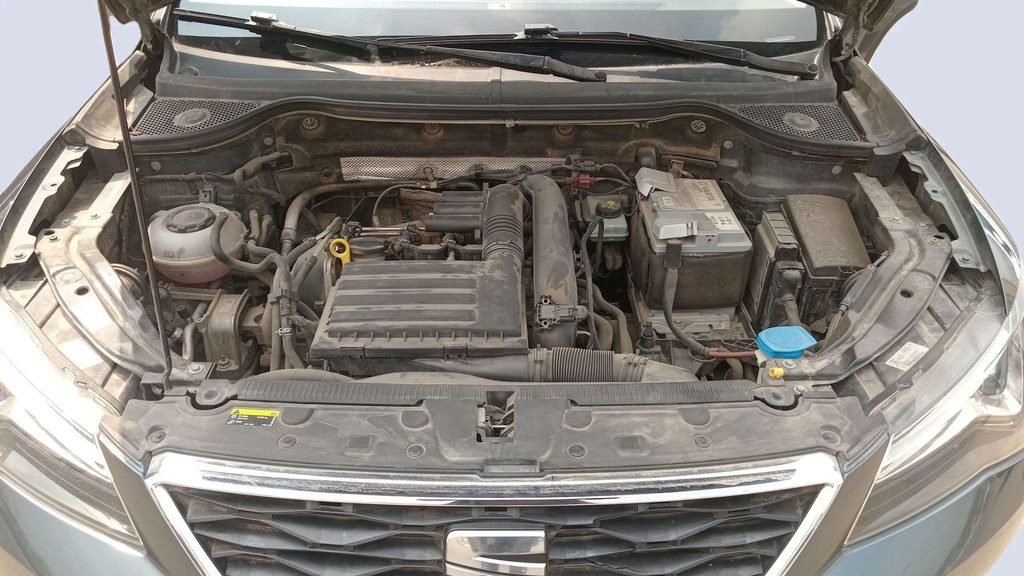 ENGINE COMPARTMENT