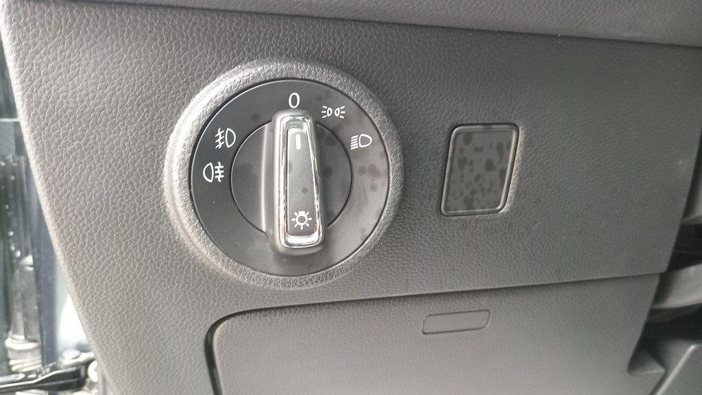 LIGHT SWITCHES