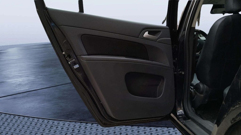 RR L DOOR