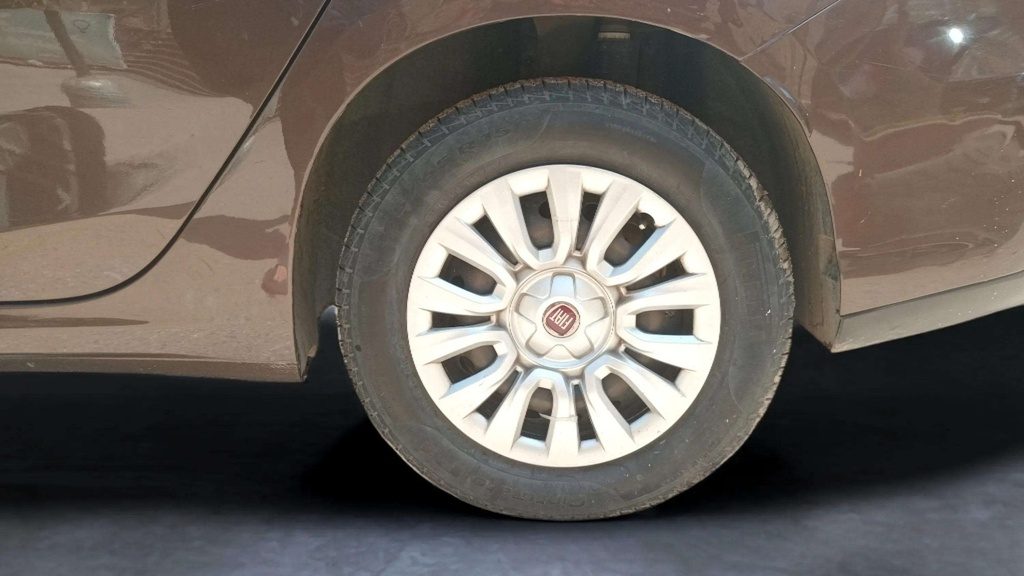 RR L TIRE