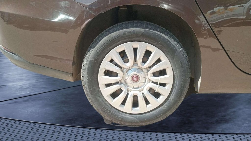 RR R TIRE