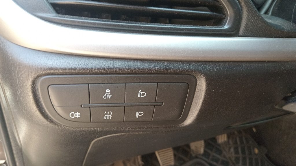 LIGHT SWITCHES