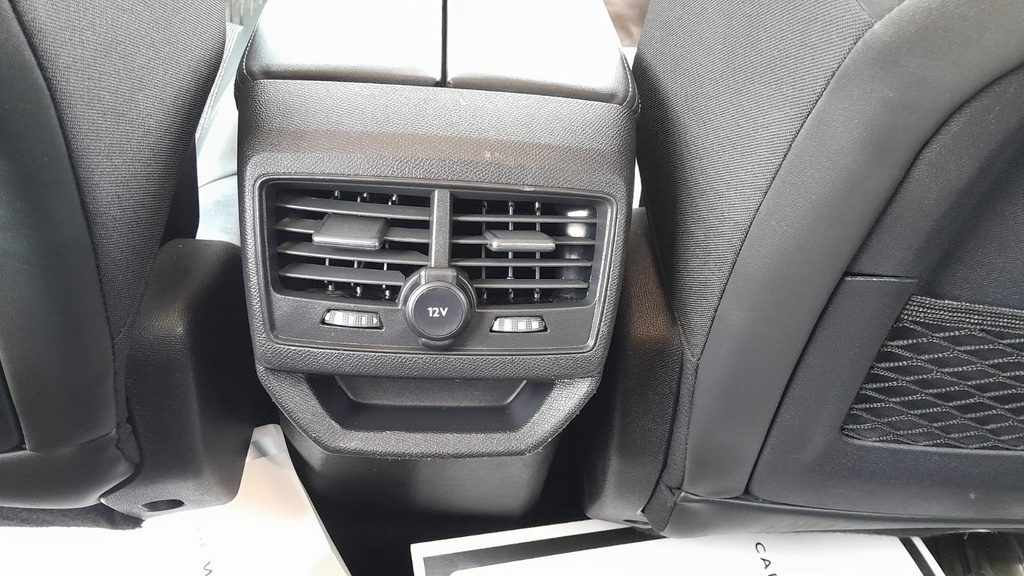 RR AC GRILL
