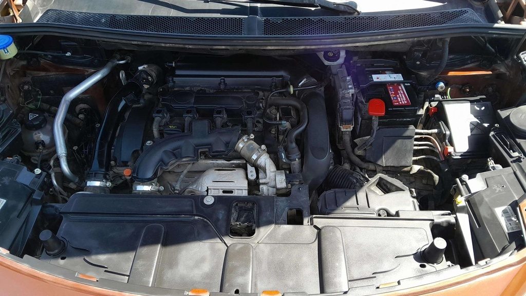 ENGINE COMPARTMENT