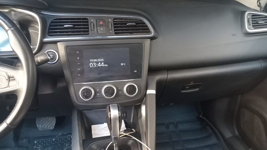 MULTIMEDIA SCREEN