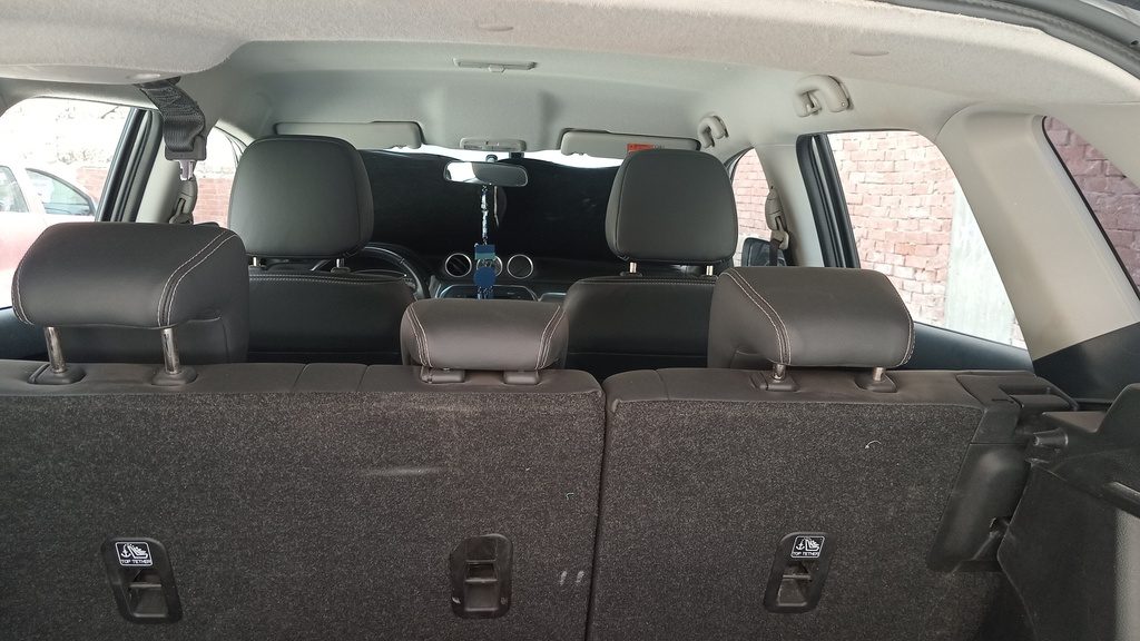 CAR ROOF MAT