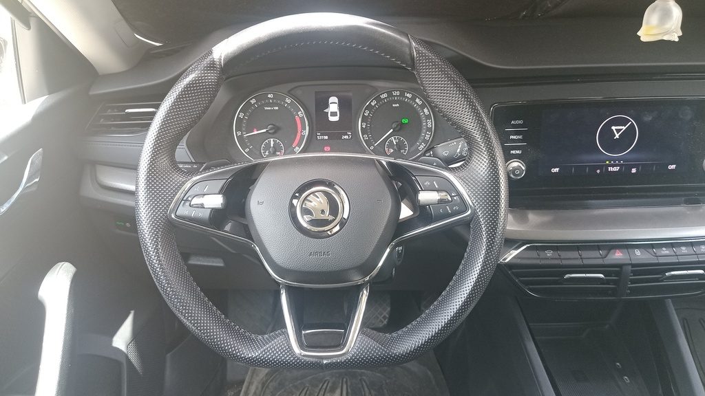 STEERING WHEEL