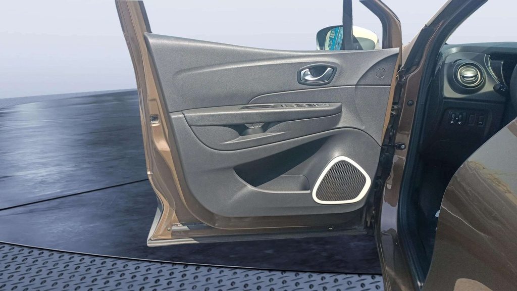 FR L DOOR