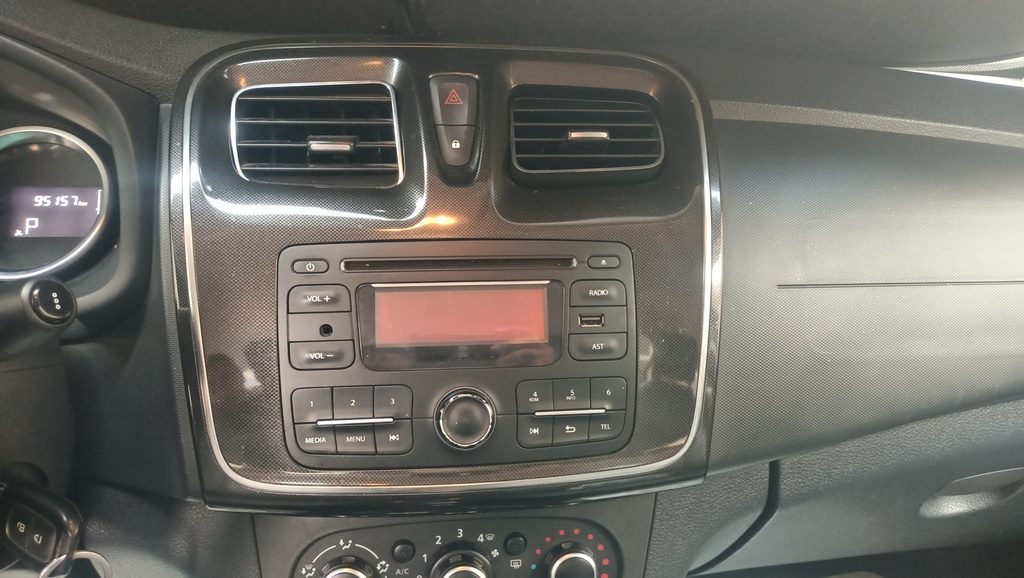 MULTIMEDIA SCREEN
