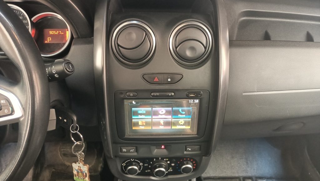 MULTIMEDIA SCREEN