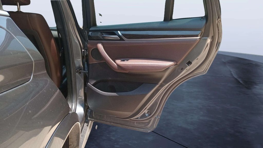 RR R DOOR