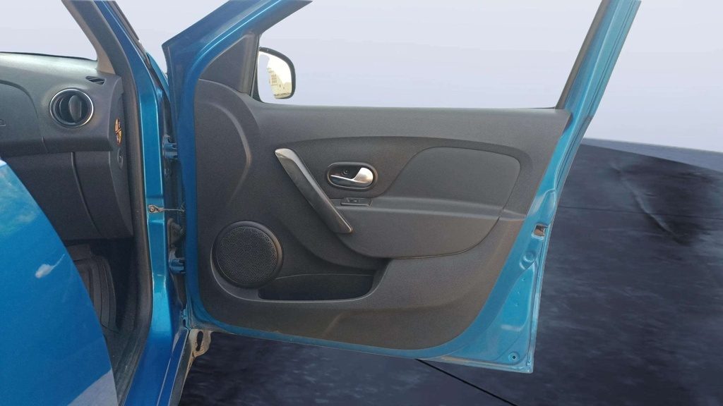 FR R DOOR