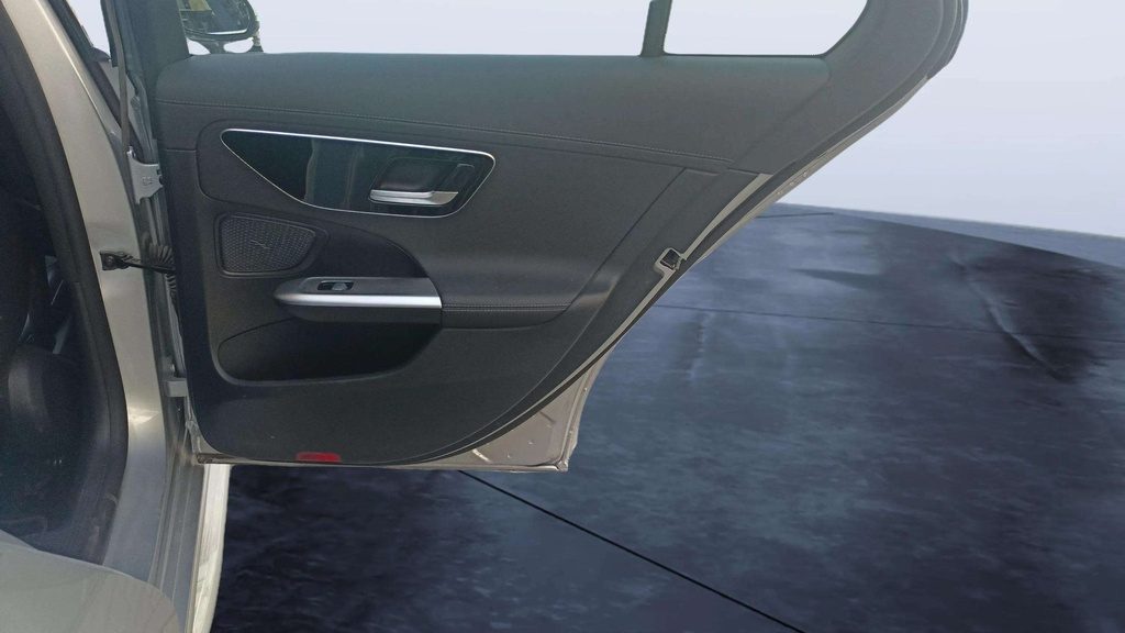RR R DOOR