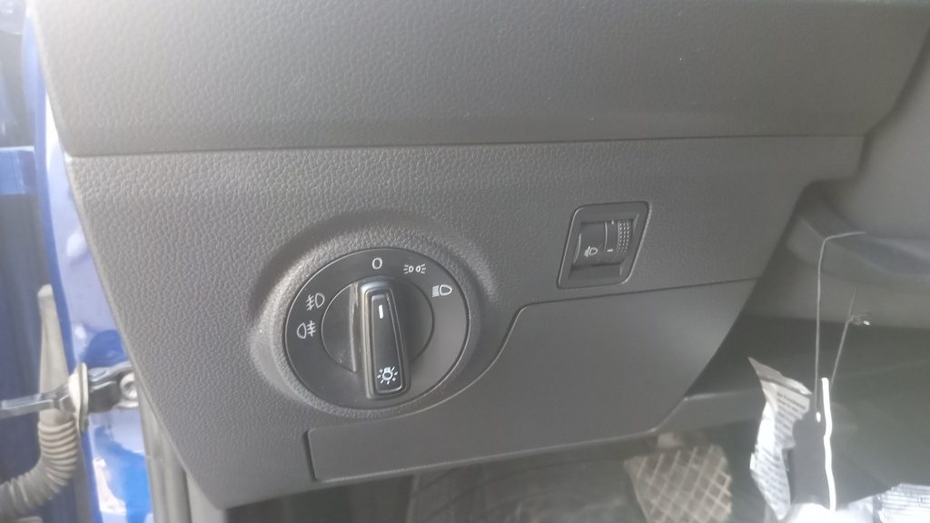 LIGHT SWITCHES
