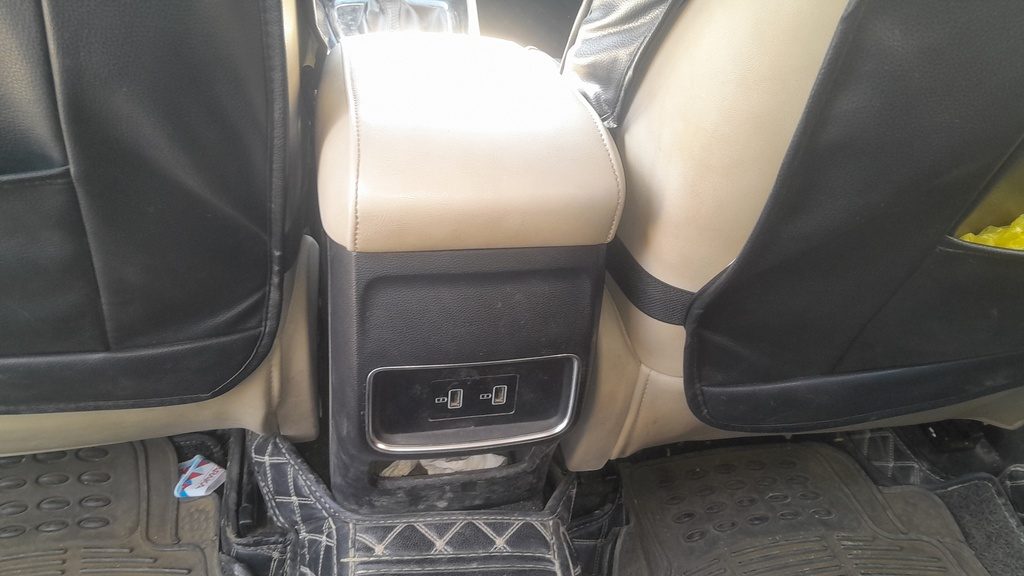 RR AC GRILL