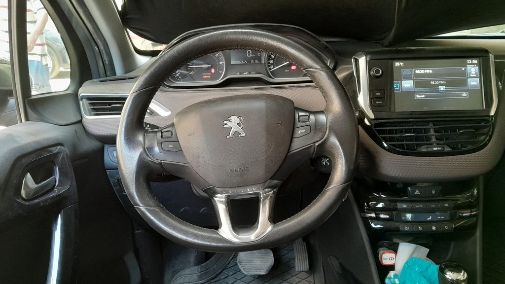 STEERING WHEEL