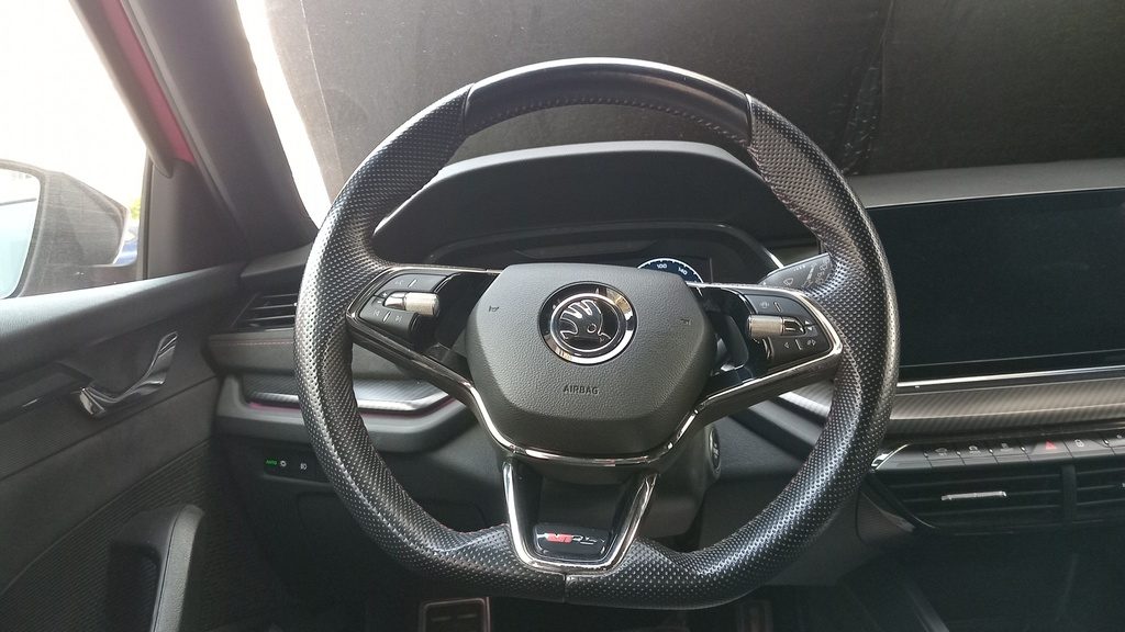 STEERING WHEEL